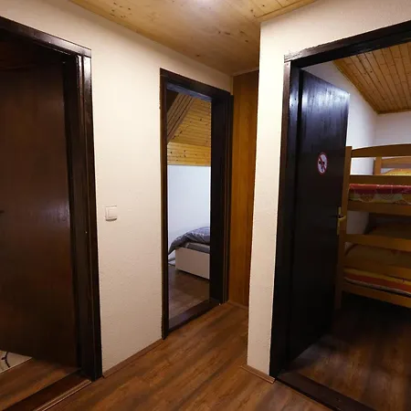 Holiday home Mladenovic Kuca *